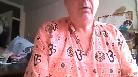 Snapshot of kriss3325 chatting on 07/31/26, 07:19 kriss online show from 07/31/26, 07:19