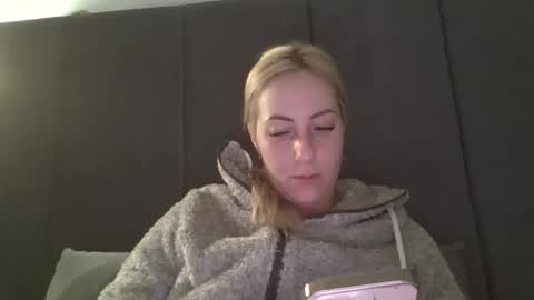 Snapshot of kriss_grace chatting on 03/02/26, 09:32 Grace online show from 03/02/26, 09:32