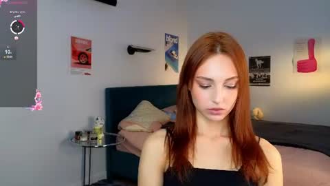 Snapshot of krisss__kisss chatting on 07/14/26, 05:18 Kriss online show from 07/14/26, 05:18