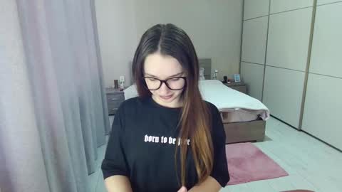 twitter    Annemarye 23 online show from 03/09/26, 07:12