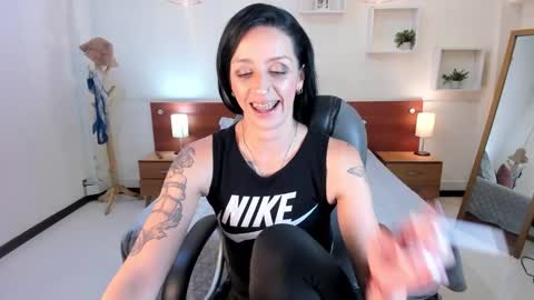 Sophia online show from 01/28/25, 08:47