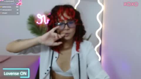 kristen_tay online show from 03/03/25, 06:48