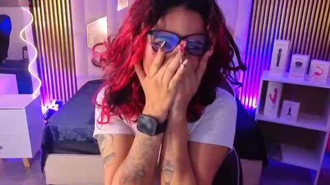 kristen_tay online show from 03/05/26, 07:21