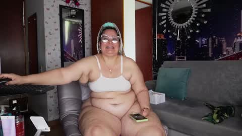 Snapshot of kristenhill1 chatting on 02/04/25, 04:08 Kristen online show from 02/04/25, 04:08