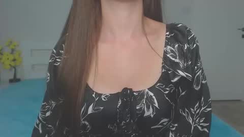 KristenStamen online show from 10/01/25, 02:56