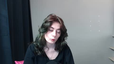 Snapshot of kristi_nas chatting on 12/12/24, 10:24 Kristina online show from 12/12/24, 10:24