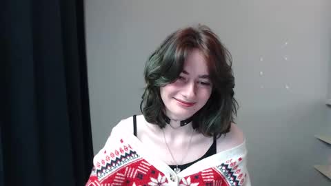 Snapshot of kristi_nas chatting on 12/23/24, 10:42 Kristina online show from 12/23/24, 10:42