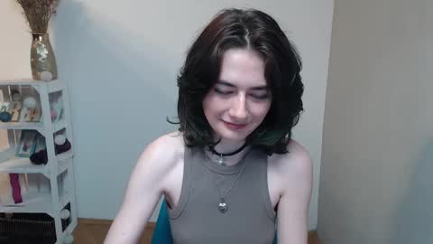 Snapshot of kristi_nas chatting on 12/31/24, 10:04 Kristina online show from 12/31/24, 10:04