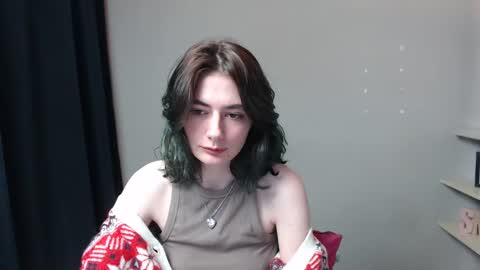 Snapshot of kristi_nas chatting on 01/15/25, 01:20 Kristina online show from 01/15/25, 01:20