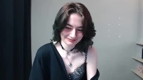 Snapshot of kristi_nas chatting on 01/17/25, 10:11 Kristina online show from 01/17/25, 10:11