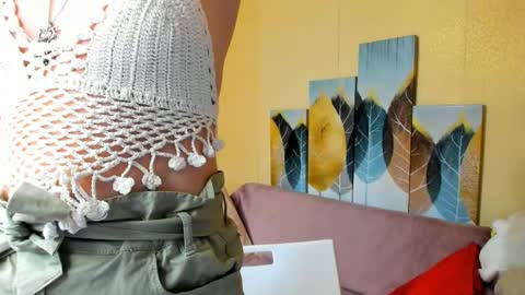 Christina online show from 04/18/26, 09:24