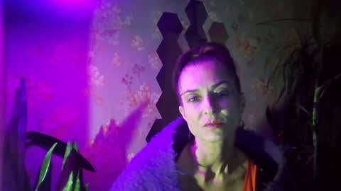 Snapshot of kristinagold44 chatting on 01/13/25, 04:30 Kristina online show from 01/13/25, 04:30