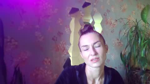 Snapshot of kristinagold44 chatting on 02/03/25, 01:30 Kristina online show from 02/03/25, 01:30