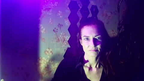 Snapshot of kristinagold44 chatting on 02/23/25, 07:07 Kristina online show from 02/23/25, 07:07