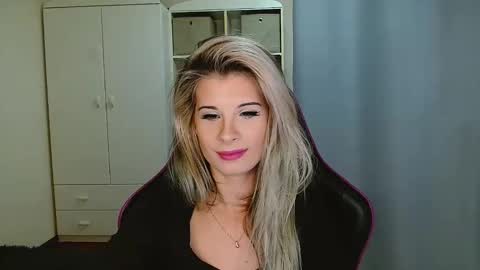 KristineAmore online show from 11/27/25, 07:54