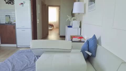 Kristi online show from 09/30/25, 05:23