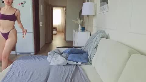 Kristi online show from 10/20/25, 07:31