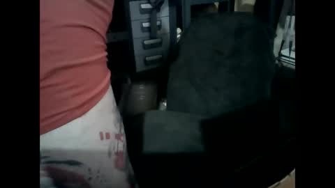 Snapshot of kristo2323 chatting on 10/27/25, 10:14 kristo2323 online show from 10/27/25, 10:14