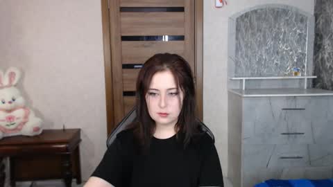 Kristy online show from 10/19/25, 09:26