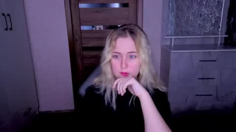 Kristy online show from 06/21/26, 09:06