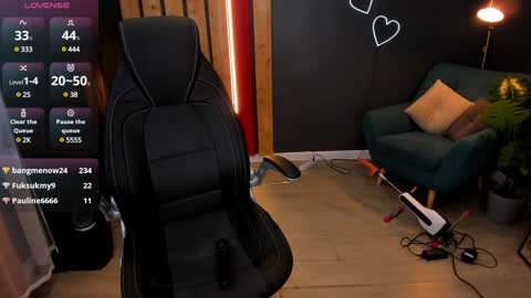 Monika online show from 02/03/25, 08:24