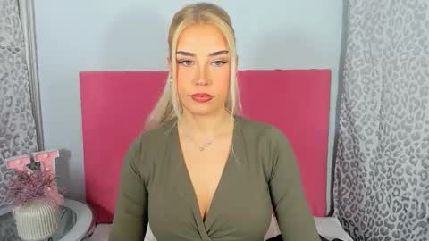 KristyFlowers online show from 02/02/26, 03:33
