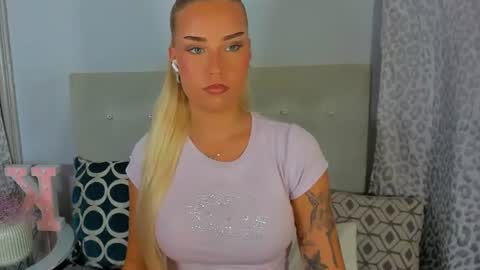 KristyFlowers online show from 06/19/26, 02:32