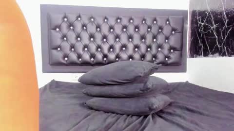 krixty online show from 12/01/25, 09:09