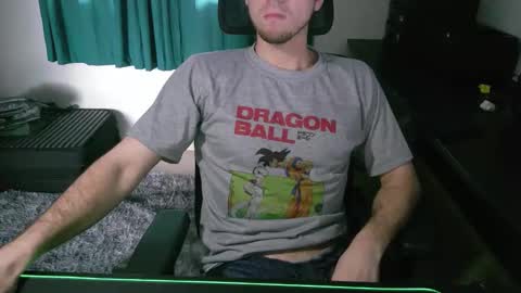 Snapshot of krocr_iras chatting on 10/18/25, 03:57 Lucas Edu online show from 10/18/25, 03:57