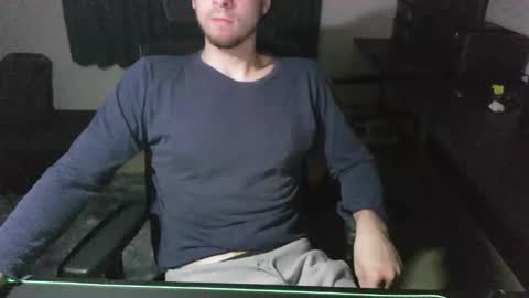 Snapshot of krocr_iras chatting on 10/26/25, 02:06 Lucas Edu online show from 10/26/25, 02:06