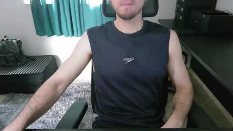 Snapshot of krocr_iras chatting on 10/26/25, 02:12 Lucas Edu online show from 10/26/25, 02:12