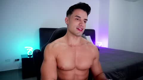 Snapshot of krops_ chatting on 02/20/25, 09:11 KROPS online show from 02/20/25, 09:11