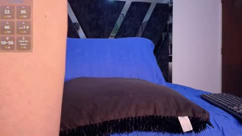 Kroy Wood online show from 09/23/25, 10:51