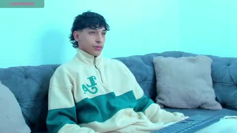 Snapshot of kroywave chatting on 07/02/26, 03:17 Kroy Wave Muscle Tattoos Latino online show from 07/02/26, 03:17