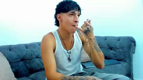 Snapshot of kroywave chatting on 07/12/26, 03:41 Kroy Wave Muscle Tattoos Latino online show from 07/12/26, 03:41