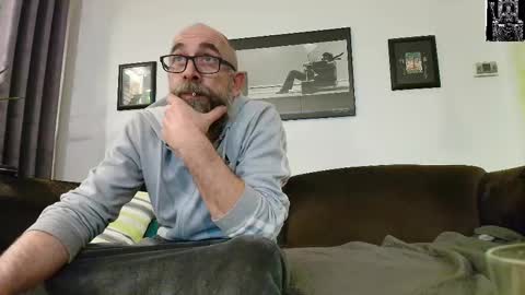 krummersaebel online show from 03/02/25, 10:27