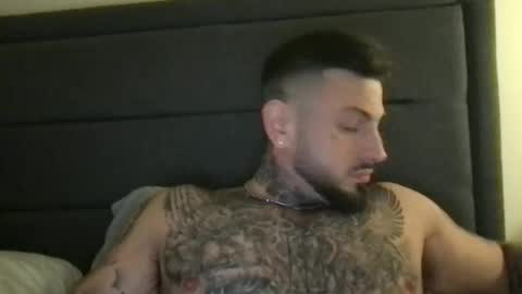 Snapshot of krxt13 chatting on 03/18/26, 12:25 krxt13 online show from 03/18/26, 12:25