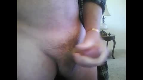 Snapshot of krylon77 chatting on 02/20/25, 08:25 krylon77 online show from 02/20/25, 08:25