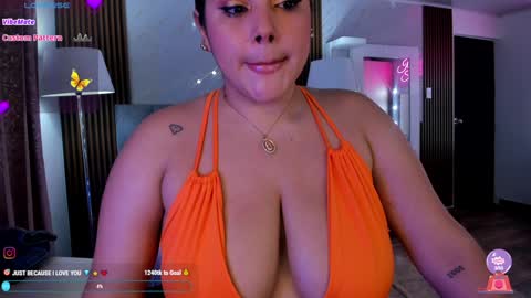 Snapshot of krysstal__ chatting on 02/03/25, 05:07 online show from 02/03/25, 05:07