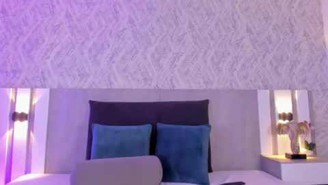 Krystal online show from 03/21/26, 08:19