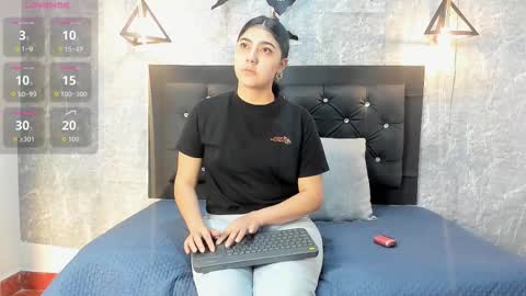 Kystal Taylor online show from 11/03/25, 11:33