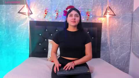 Kystal Taylor online show from 12/21/25, 12:34