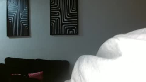 Krystal Blake online show from 04/01/26, 02:12