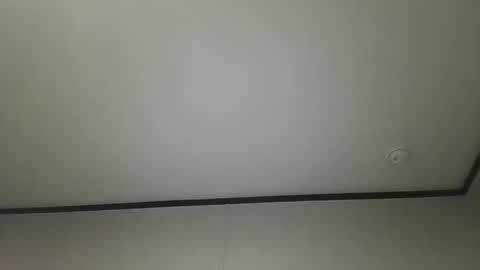 Krystal online show from 12/16/25, 03:50