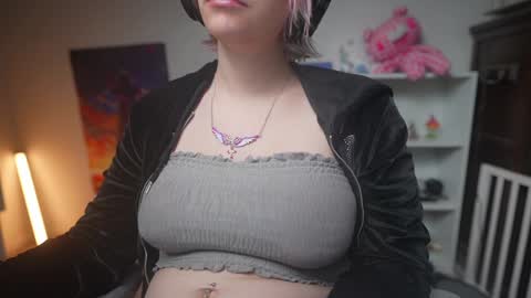 Snapshot of krystalsyxx chatting on 02/02/25, 11:11 Krystal Syx online show from 02/02/25, 11:11