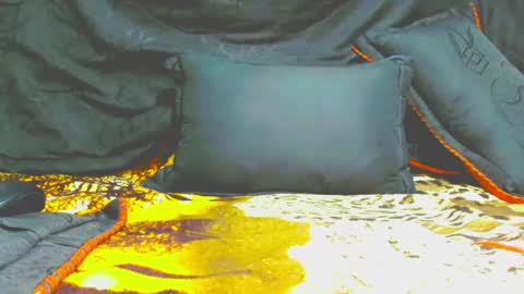 kryxtal online show from 04/16/26, 09:26