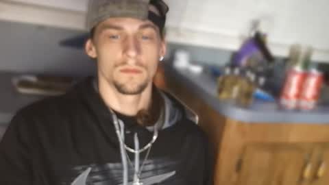 Snapshot of krytiar1992 chatting on 11/01/25, 10:50 krytiar1992 online show from 11/01/25, 10:50