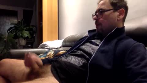 krzysztof1977 online show from 11/18/25, 07:18