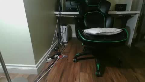 Kevin online show from 01/14/25, 07:27