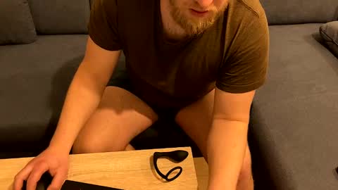 Snapshot of kubadelo chatting on 03/11/25, 09:37 Tony online show from 03/11/25, 09:37